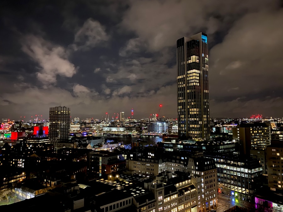 London skyline at night